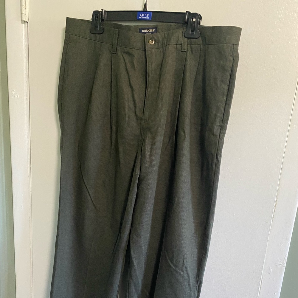 Dockers, mens size 38x34